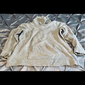 Cozy soft hooded sweater like new size XL